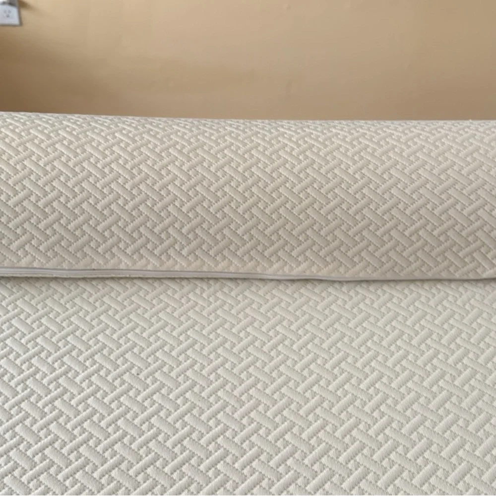 Premium Cream Mattress Topper